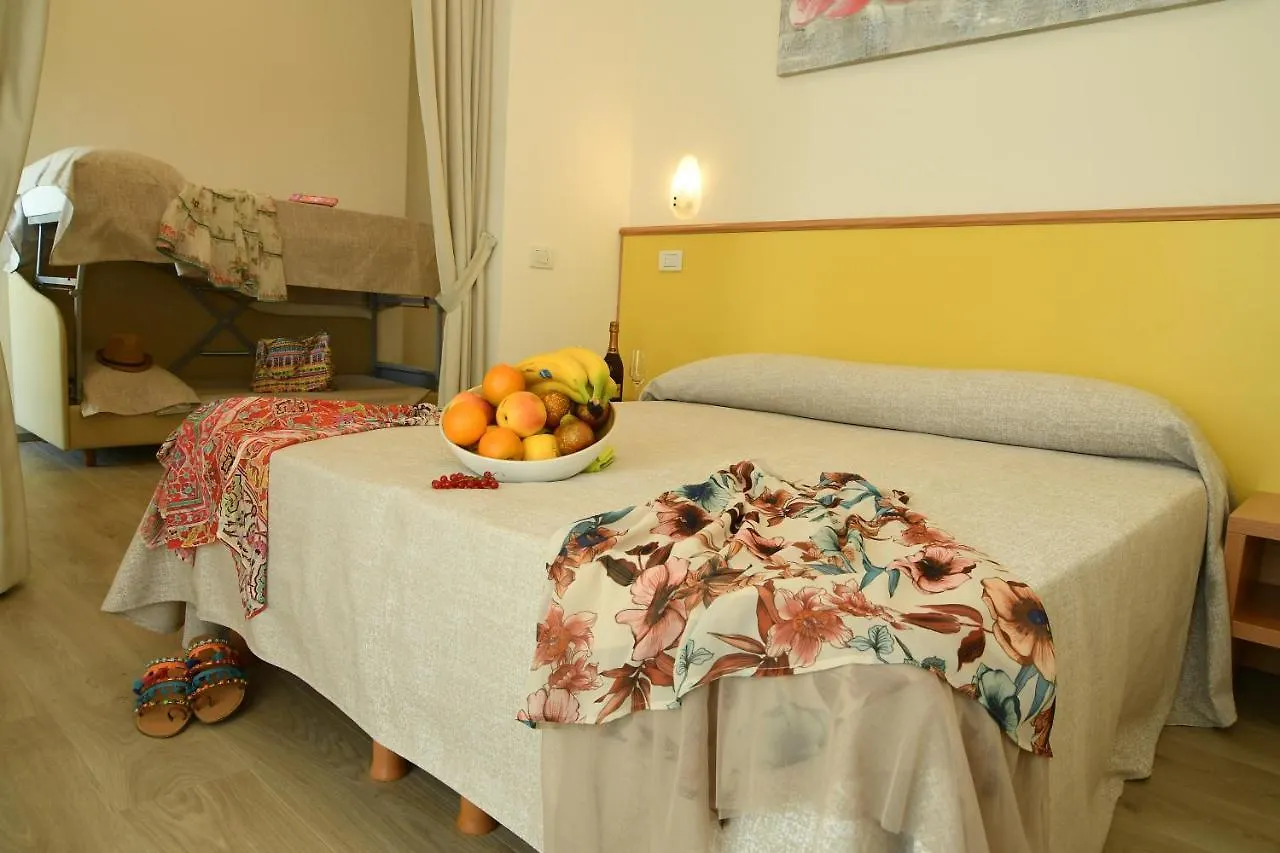 Hotel Gala Misano Adriatico 3*,